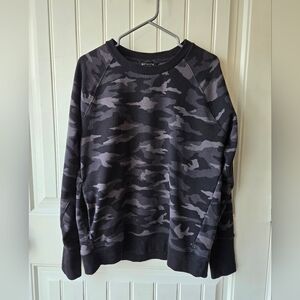 Athleta Women's Gray/Black Camo Sweater